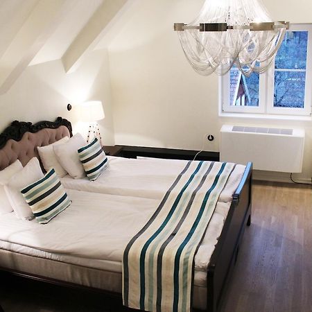 Brook Hotels Arlanda Rosersberg Екстериор снимка