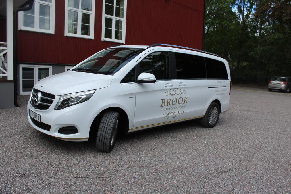 Brook Hotels Arlanda Rosersberg Екстериор снимка