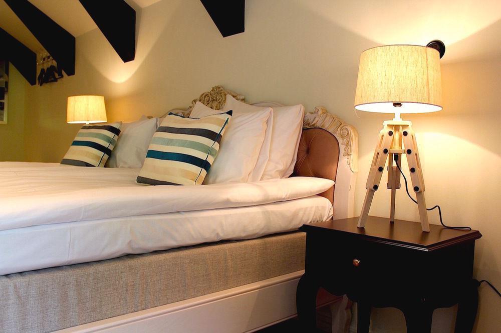 Brook Hotels Arlanda Rosersberg Екстериор снимка