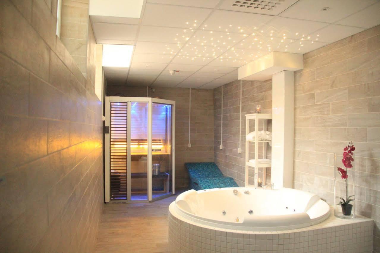 Brook Hotels Arlanda Rosersberg Екстериор снимка